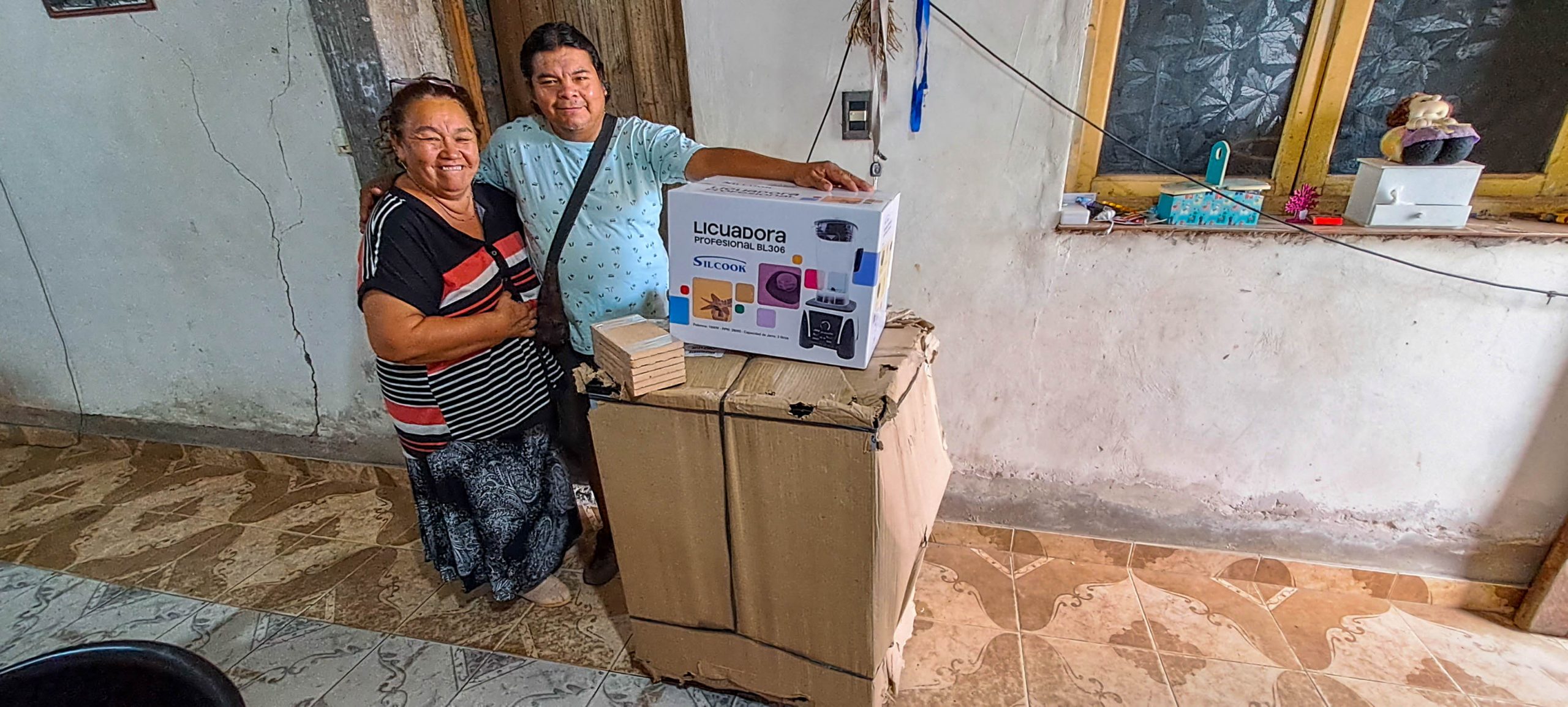 Entrega de Herramientas, Maquinarias y Materiales a emprendedores de Salta